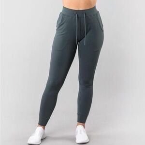 Alphalete Women's XS Premium V2 Jogger Pants Grey Drawstring Pockets Joggers